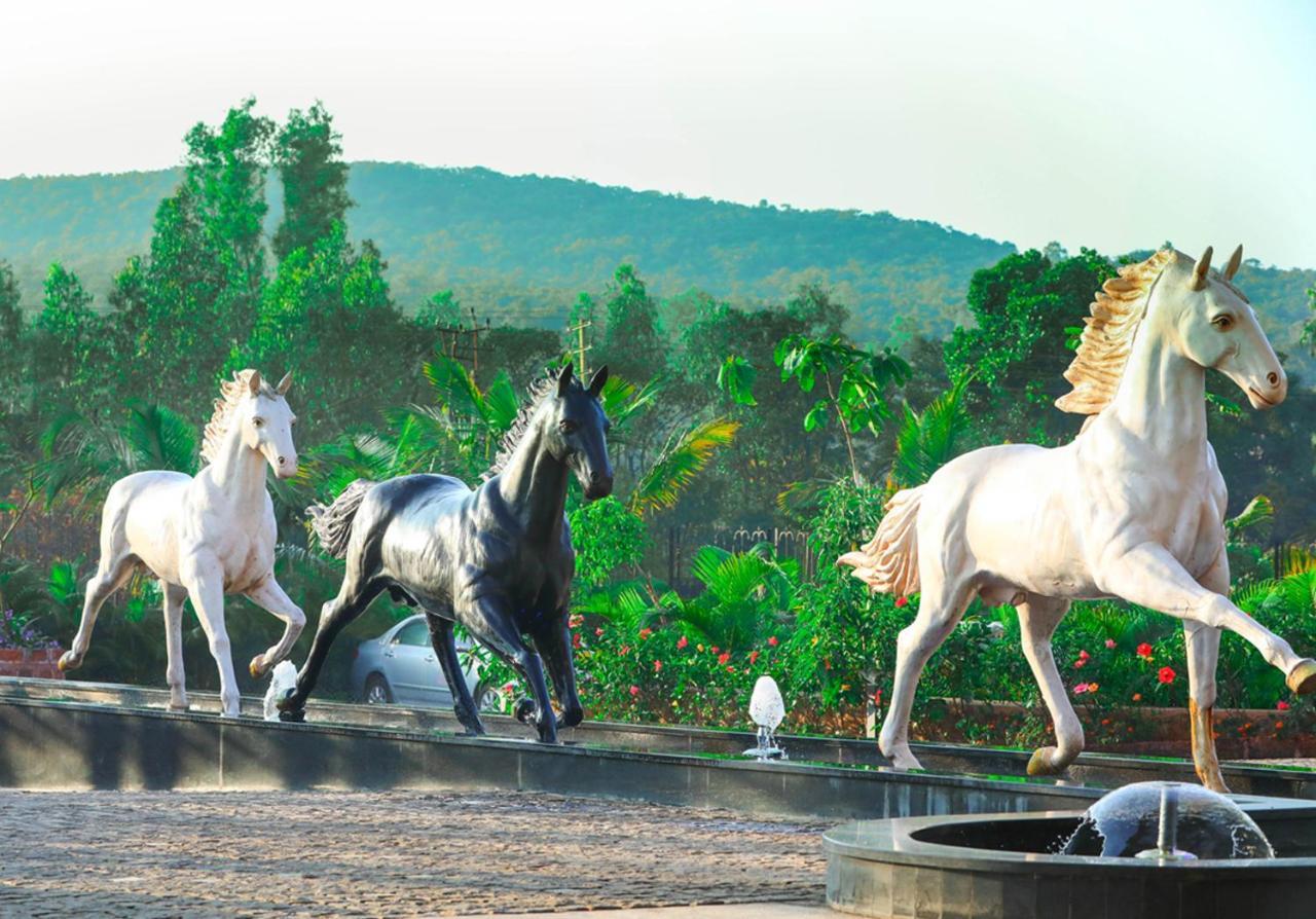 Regenta Resort Belagavi מראה חיצוני תמונה