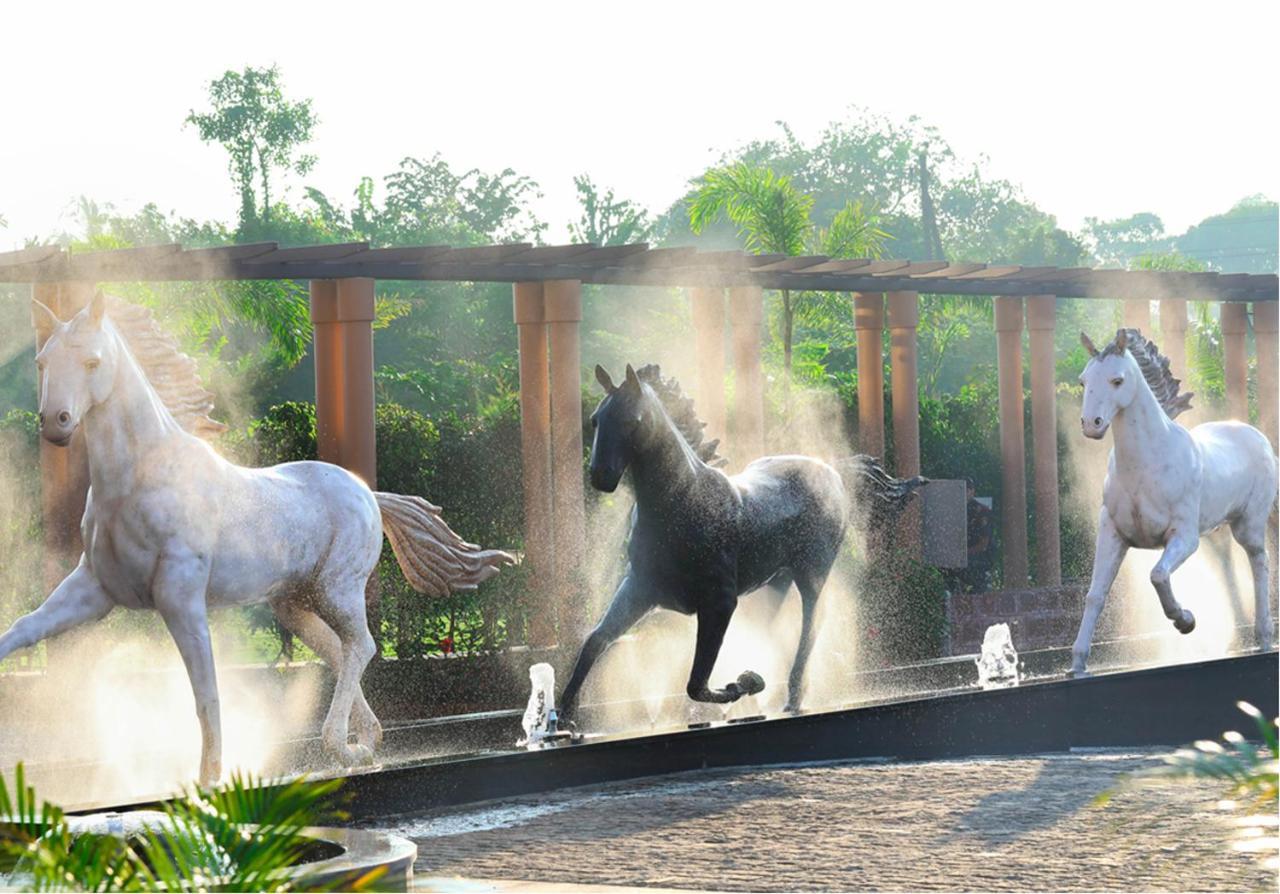 Regenta Resort Belagavi מראה חיצוני תמונה