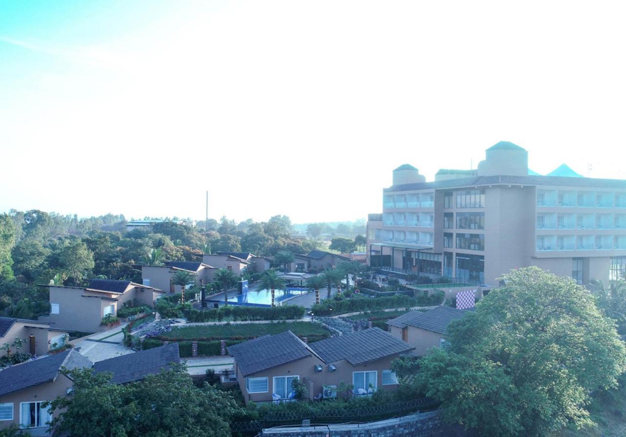 Regenta Resort Belagavi מראה חיצוני תמונה
