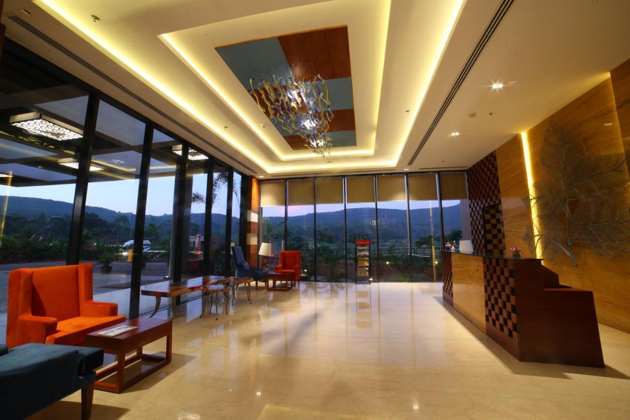 Regenta Resort Belagavi מראה חיצוני תמונה